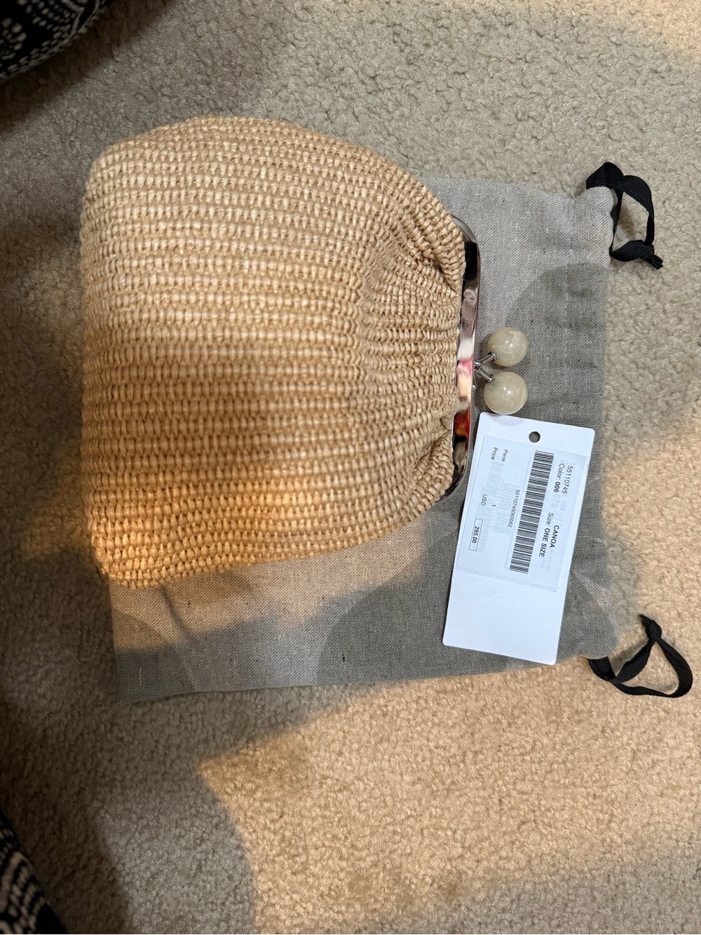 Weekend Max Mara Woven Straw Clasp Shoulder Bag in Natural/Tan